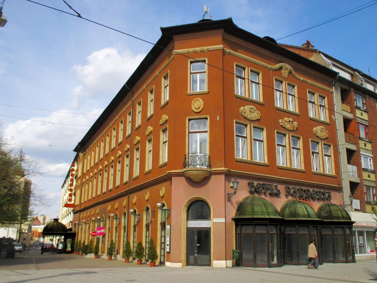 Hotel Pannonia Miskolc Exterior photo